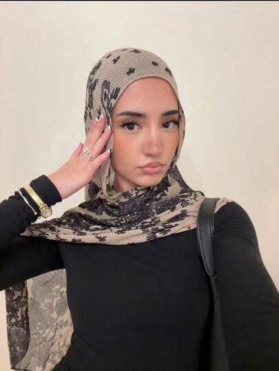 1 pieza Bufanda de mujer estilo bohemio con estampado floral acuarela, chal suave y a prueba de viento, adecuado para uso diario