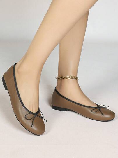 Bailarinas con lazo marrón para mujer - Estilo minimalista, zapatos cómodos para todas las estaciones, punta redonda, suela de goma ligera, parte superior y plantilla sintéticas, ideales para atuendos casuales, Mary Janes casuales, diseño minimalista, calzado cómodo