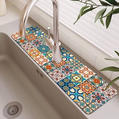 1 tấm lót vòi nước bằng silicon kiểu Bohemian, họa tiết hoa cổ điển, phù hợp với nhiều loại vòi nước, thích hợp cho phòng tắm và nhà bếp.