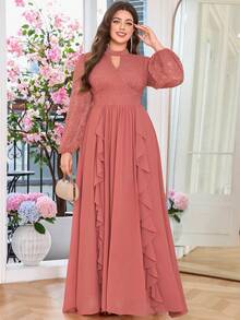 Đầm dạ hội trang trọng, thanh lịch với cổ áo khoét rỗng, ren hoa, tay áo phồng, chất liệu chiffon, viền bèo nhún, thích hợp cho lễ tốt nghiệp, dạ tiệc, vũ hội, đám cưới. - Bụi hồng - Xem 3