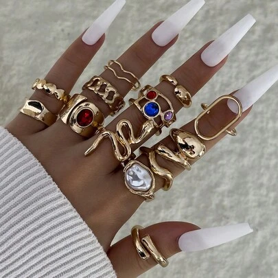 13pcs European And American Style Asymmetrical Pearl Rings, Vintage Metal Ring Set, Exaggerated Geometric Gold Tone Ring Set
