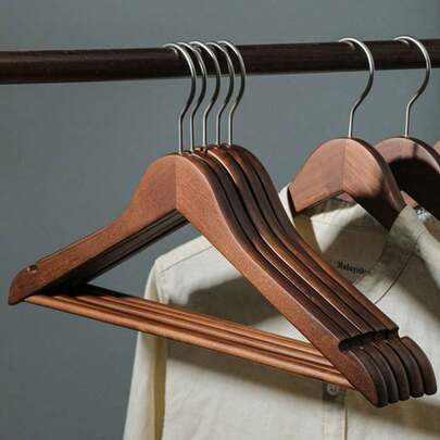 1/5 chiếc móc treo quần áo bằng gỗ tự nhiên có thanh chống trượt, lý tưởng cho cửa hàng bán lẻ, khách sạn, cửa hiệu thời trang, sắp xếp tủ quần áo, móc treo áo khoác bằng gỗ bền chắc, chịu lực tốt với bề mặt nhẵn mịn.