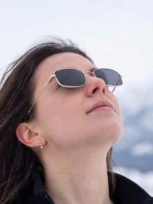 Moemton 复古椭圆形女士眼镜 | 奢华金属镜框镶嵌水晶装饰 | 复古水钻装饰光学眼镜 | 优雅时尚日常佩戴眼镜 - 黑金色 - 查看 2