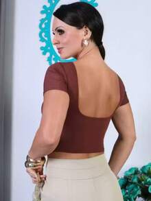 Women's Basic Cropped Top With Open Back In Spandex - 咖啡棕 - 查看 1