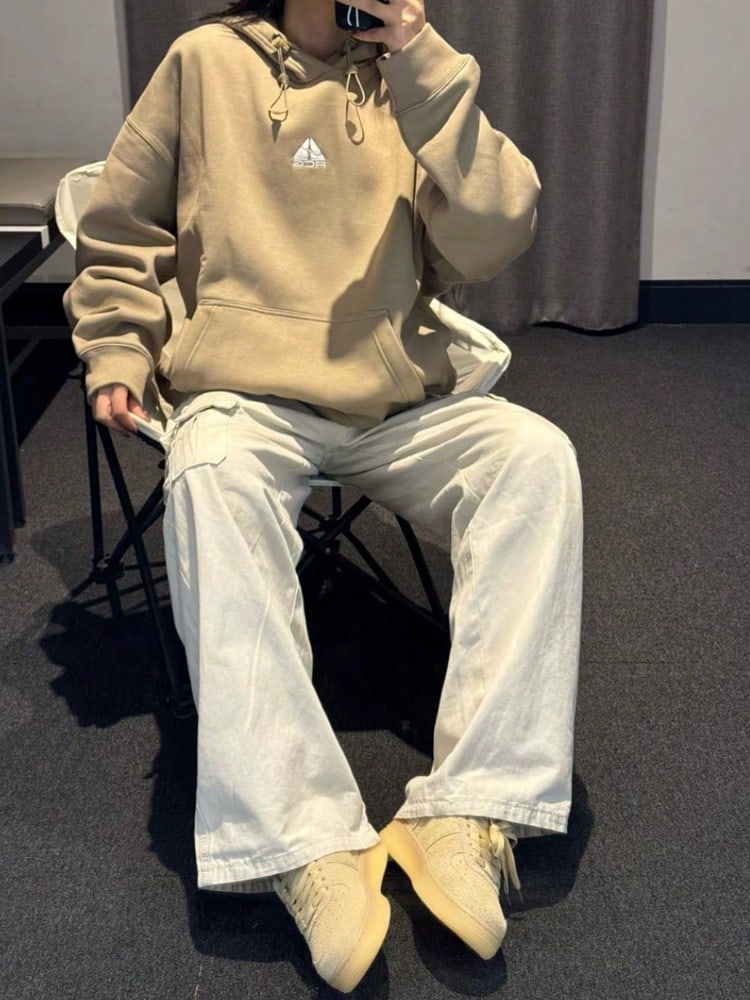 Nike Therma-FIT Logo Embroidered Hooded Long-Sleeve Pullover Sweatshirt, Unisex, Khaki - Khaki - View 1