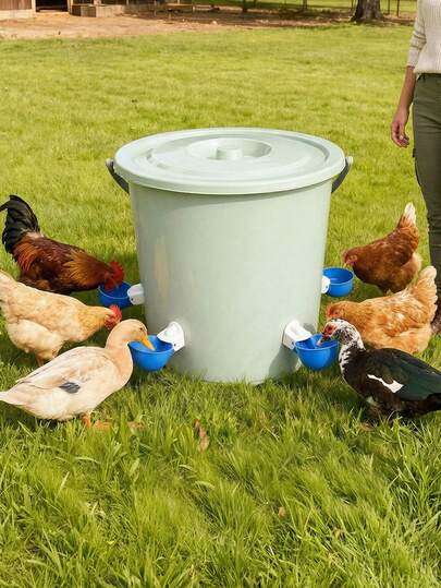 Juego de bebedero automático para aves de corral - Taza de agua azul grande para pollos, adecuada para pollos, patos, gansos, pavos y conejos - 5 piezas (cubo de agua no incluido)
