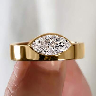 Elegant Minimalist Inlaid Zirconia Horse Eye 18K Gold Plated Fashion Versatile Ring For Women