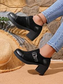 Women's Mid-Heel Slip-On Round Toe Comfortable Fashionable Shoes - Black - View 1