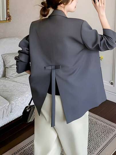 超人気グレーのカジュアルスーツジャケット - 御姉風デザイン、リボン装飾付き