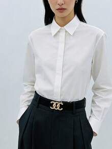 这款休闲百搭的女士腰带配有金色搭扣，可搭配牛仔裤、休闲裤、西裤或裙子。简约的黑/棕色腰带适合日常佩戴，并且可调节。 - 彩色 - 查看 7