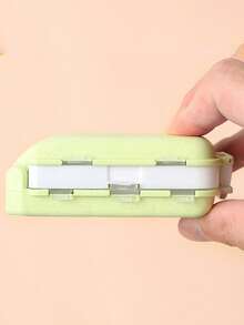 1个便携式迷你药盒，印有“我的药袋”和药丸图案，旅行用药盒，可折叠三层八格大容量药盒，旅行迷你药盒，防水防潮药丸储存容器，必备医疗配件，返校必备，日常保健收纳盒 - 彩色 - 查看 9