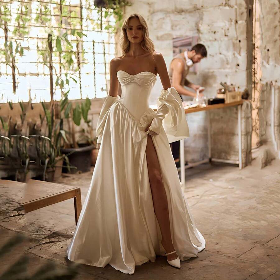 Elegant Sexy Strapless Corset A Line Satin Wedding Dress,Registry Office Dresses Bridal Gown,Evening Party Dress Birthday Party Dress Country Wedding,Romantic Church Ceremony Wedding Dress,Suitable For Wedding,Dating,Party,Singles' Party,Vacation,Formal Occasions,Dinner Dress,Prom Dress,Homecoming Dess,Cocktail Party,Wedding Guest Dress,Graduation - trắng - Xem 1