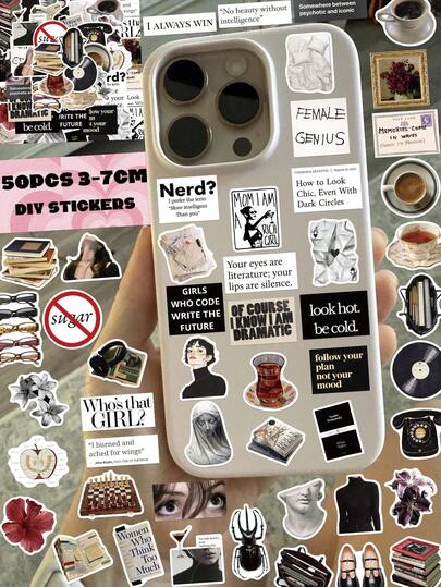 1-pack/50 st, Museumsklistermärken, PVC-material, varje mäter 3 till 7 centimeter, kreativ estetisk design, varje klistermärke är unikt, tillämpbar, handskriven dagbok, surfplatta, anteckningsbok, telefonfodral, anteckningsböcker, Kindle, pennfodral, bärbar dator, motorcykel, skateboard, klippbok, gitarr, matlåda, telefonfodral, powerbank, hörlursskyddsfodral, kylskåpsmagnet, bildekaler, ungdomar och vuxna gör-det-själv handskriven dagbok dekorativa klistermärken