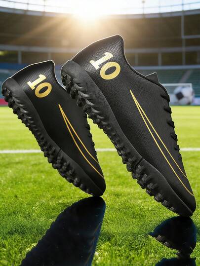 All-Season Sports Football Shoes, Outdoor Football Shoes For Teenagers, Campus Student Sports Football Shoes, Football Training Shoes, Match Shoes, Spikes For Anti-Slip, Solid Color, Breathable