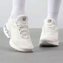 Nike Women's Air Max DN SE Casual Retro Sneakers, Outdoor Travel Jogging Shoes, HV4436-133 - HV4436-133 - View 1