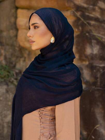 1pc Navy Blue Breathable Modal Solid Color Muslim Headscarf, Versatile Daily Wear