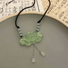 1 Piece Exquisite Imitation Jade Green Lotus Pendant Necklace For Women, New Fashion Exaggerated High-End Flower Braided Rope Versatile Necklace Holiday Gift - 蓮花 - 查看 8