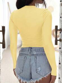 Vaiaye 女士修身 V 领性感长袖 Y2K 针织上衣，春夏纯色 V 领 T 恤，适合情人节休闲穿着 - 黃色 - 查看 7