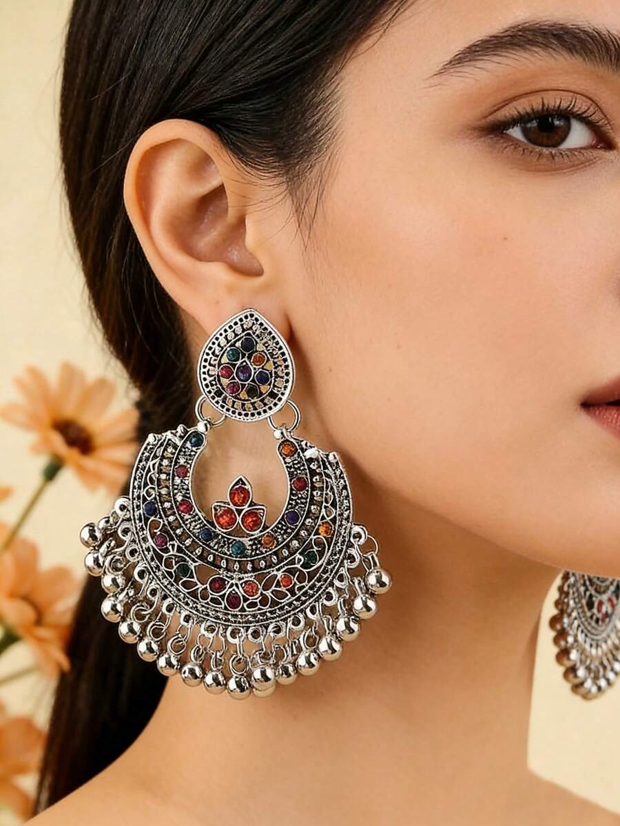 1对时尚多色水钻耳环，欧美风格（耳环具有复古哑光黑色效果，不均匀属于正常现象，水钻位置未固定） - 銀色 - 查看 1