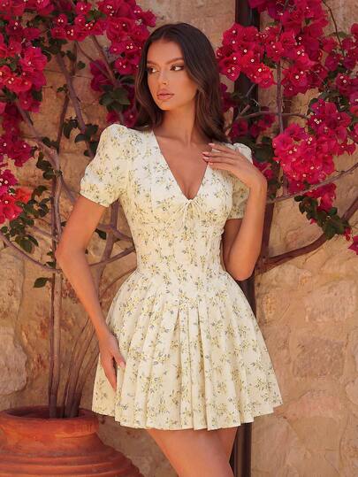 Elegant Lantern Sleeve V-Neck Small Floral Fabric Bow Tie High-Waist A-Line Skirt Short Party Dress For Prom Birthday Party Evening Date Homecoming Party Wedding Guest Formal Dinner