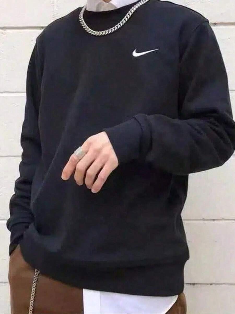 Nike Club 男女款圆领休闲保暖长袖运动衫 - 916609-010 - 黑色 - 查看 1