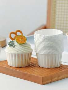 50/100个装纸杯蛋糕衬垫，迷你纸质烘焙杯，一次性玛芬蛋糕衬垫，纸杯蛋糕托架和烘焙工具，蛋糕纸杯，甜点DIY烘焙，适用于婚礼、婴儿派对、生日派对、各种庆祝活动 - 彩色 - 查看 3