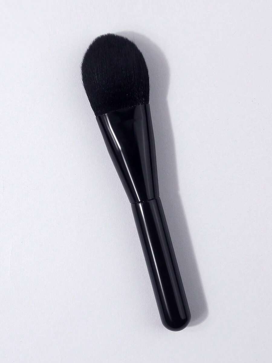 1pc Portable Blusher Brush, Soft Bristles With Strong Powder Pickup, Multi-Purpose Makeup Brush Beauty Tool