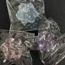 1 pieza Juguete antiestrés de pata de gato de cristal brillante Taba, juguete sensorial suave de rebote lento para aliviar el estrés, juguete de apretar lindo para relajación, juguete de escritorio kawaii para el hogar y la oficina, regalo de cumpleaños, favor de fiesta, recompensa de aula, relleno de canasta de Pascua - Multicolor - Ver 11