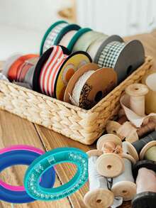 1 st rund trådrullehållare, metall eller plast symaskin trådrulle silikon sömnad hantverk verktyg trådrullehållare ring - flerfärgad - Visa 12