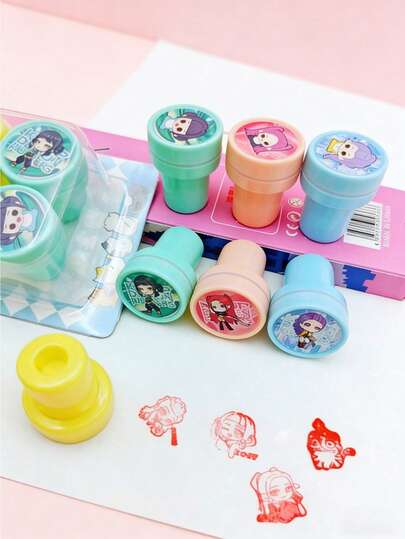 Hasbro 10/20/30 delar K-Pop Girl Group Q-Style självbläckande stämpelset – Officiell fanmerchandise för journaling, scrapbooking och DIY-pyssel, bärbart brevpapper, ett måste för K-Pop-fans och brevpappersälskare