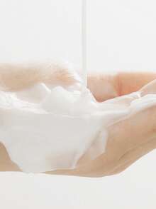 L'Oreal Age Perfect Royal 保湿洁面慕斯，蜂蜜胶原蛋白净化洗面奶 30ml - 白色 - 查看 6