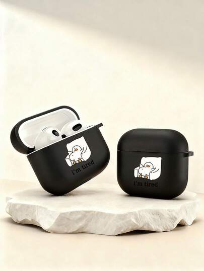 哑光“我累了”鸭子图案耳机保护套，适用于 3/4/Pro/Pro2/Pro3，送给男友/女友/朋友的生日礼物。精致的哑光黑色质感，圆润的边缘，侧边带有挂钩设计。