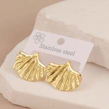 一对不锈钢条纹心形不对称几何耳环，时尚优雅，适合日常佩戴、派对、节日等场合，也是一份精美的珠宝礼物。 - 幾何耳環 - 查看 9