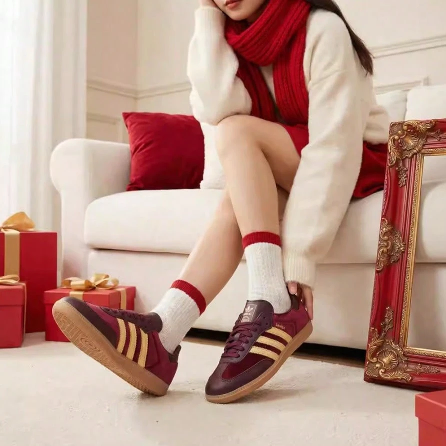 Adidas SAMBA Unisex Training Shoes, Athletic Shoes, T-Toe Shoes, Casual Shoes - Burgundy - View 1