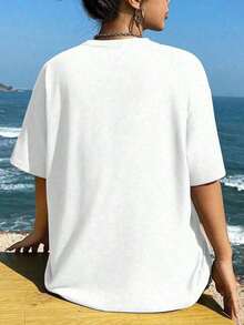 Oversized Women's Casual Overstimulated Graphic Short Sleeve T-ShirtNew Stylish T-Shirt,Summer Outfits For Women,Vacation Outfits Women,Summer Clothes,Spring Outfits For Women,Summer Tops,Festival Outfits,Easter Outfit Women - 白色 - 查看 3