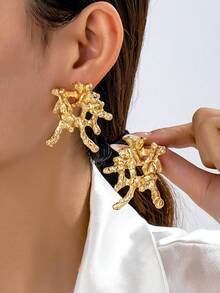 1 par de pendientes de diseño de metal hueco asimétrico geométrico exagerado de moda personalizado estilo europeo y americano, adecuado para banquetes, fiestas y uso diario de mujeres - Amarillo Oro - Ver 6