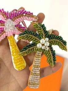 1 pieza Llavero de palma hecho a mano con cuentas - Diseño tropical verde, rosa y amarillo - Regalo para fiesta de playa bohemia, accesorio con cuentas duradero y unisex, esencial para viajes y uso diario, colgante de árbol de palma - Ver 4