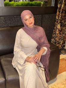 1pc Distressed Solid Color Lightweight Casual Long Scarf, Suitable For Daily Use - Red Violet - View 3