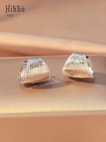 Hihho 1 Pair Vintage Textured Hoop Earrings With Zirconia, Minimalist Arched Striped Design Elegant Earrings - Arched Earrings - View 10