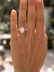 1枚精致高光泽高碳酸盐水滴形戒指，适合作为舞会礼服礼物、母亲节礼物或女士订婚戒指，采用S925纯银制成，优雅珠宝礼品 - 金色 - 查看 4