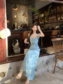 French Retro Ditsy Floral Fitted A-Line Maxi Dress - Baby Blue - View 6