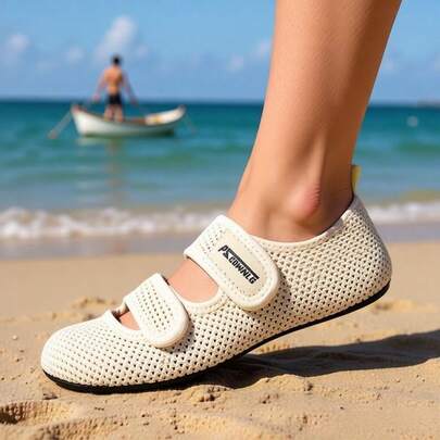 Zapatos de agua para mujer, zapatos acuáticos, calcetines de agua de secado rápido descalzos, zapatos de yoga, zapatos deportivos para exteriores, zapatos ligeros de malla para caminar, adecuados para kayak, remo, senderismo, surf y caminar.