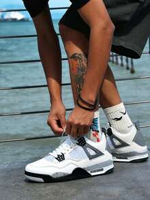 New Unisex Athletic Casual Shoes, Plus Size, Mid-Top Design For Added Height, Stylish And Breathable, Suitable For Everyday Wear, Shopping Trips, Parties, And Other Occasions. Also Makes A Great Holiday Gift Or Birthday Present. - Màu Xám nhạt - Xem 2