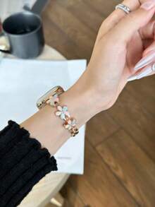 1条女士彩色玫瑰金五瓣花金属表带，兼容 Series 38mm/40mm/41mm/42mm/44mm/45mm/46mm/49mm，兼容Ultra/SE/S10/S9/8/7/6/5/4/3/2/1，感恩节/情人节/生日礼物，办公/约会配饰，精致时尚，方便拆卸，防刮表带（仅表带） - 彩色 - 查看 2