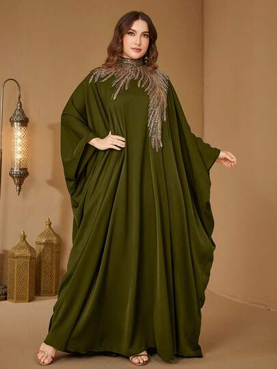  Đầm dạ hội dáng ôm thanh lịch bằng satin đính sequin cổ đứng tay cánh dơi dành cho nữ của SUPGIR