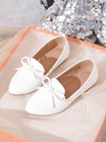 New Arrival Criss-Cross Strap Shoes For Teenage Girls - White - View 1