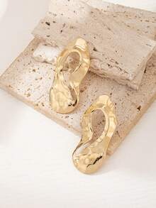 1 Pair Asymmetrical Geometric Hollow Stud Earrings For Women - Yellow Gold - View 5