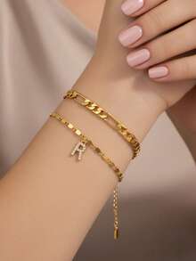 Vòng tay chữ cái mạ vàng 18K đính đá Cubic Zirconia | Món quà hoàn hảo cho bạn gái - Vòng tay chữ cái mang tên Tình yêu - Xem 3