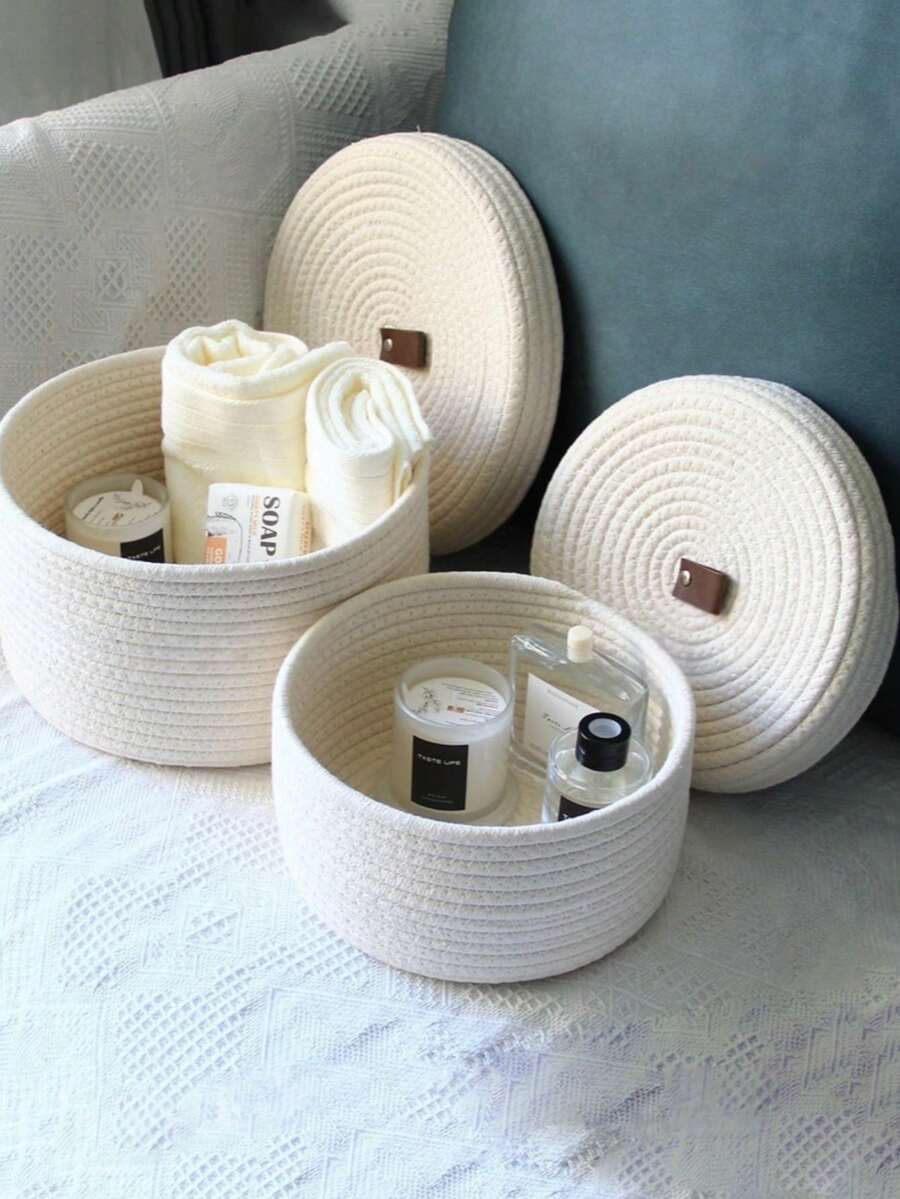 Panier de rangement tressé rond avec couvercle, panier de rangement décoratif multifonctionnel pour le bureau pour les collations, les serviettes, les plantes, les jouets, les cosmétiques, la décoration de la maison, un excellent cadeau pour les femmes à Pâques - Blanc - Voir 1