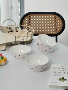 Cabin Kangaroo 1个/2个/4个手工陶瓷碗，不对称手绘心形极简设计，外观精美，造型可爱，适合盛放酸奶、沙拉、汤，也适合新年家庭聚会、派对等场合，易于清洗，可用洗碗机和消毒器消毒。 - 彩色 - 查看 4